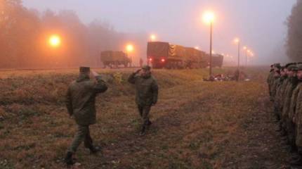 Первые эшелоны с личным составом и военной техникой российской армии прибыли в Белоруссию