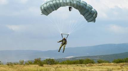 Новая парашютная система Д-14 "Шелест" для ВДВ выходит на этап испытаний