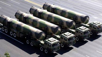 Китай начал оснащать ядерные ракеты боеголовками индивидуального наведения