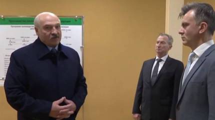 Лукашенко призвал белорусов перестать быть «белыми и пушистыми»