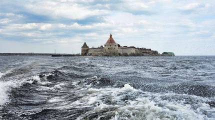 Крепость на острове Ореховом