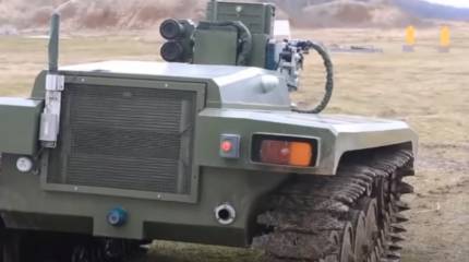 В Сети появилось видео огневых и ходовых испытаний роботизированной платформы «Маркер»