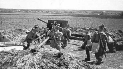 Герой Советского Союза Сурен Акопович Каспарян