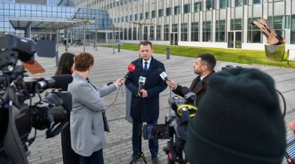 Министр обороны Польши Мариуш Блащак подтвердил готовность Варшавы к подготовке украинских пилотов на истребители F-16