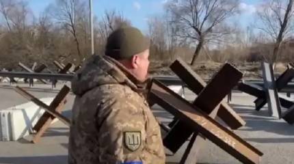 В Закарпатье на блокпосту мужчину забрали из машины, в которой тот ехал с женой и ребенком