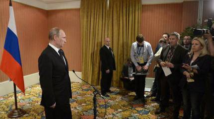 По завершении торжественных мероприятий по случаю празднования 70-летия высадки союзных войск в Нормандии Владимир Путин ответил на вопросы журналистов