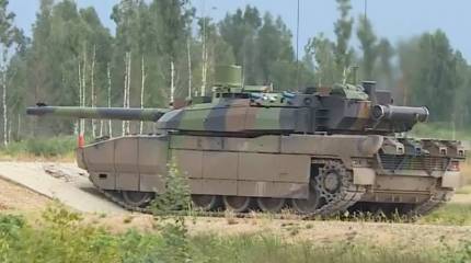 Француз выложил на форуме российской компьютерной игры секретные документы по танку Leclerc