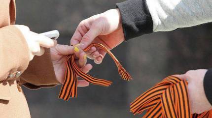 Советник президента Украины заявил, что Россия будет использовать 9 мая "для дестабилизации ситуации на Украине"