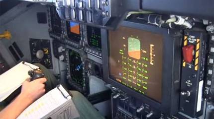 Впервые опубликованы кадры из кабины стелс-бомбардировщика B-2 Spirit