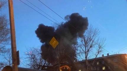 Многоцелевой истребитель Су-30СМ упал на жилой массив в Иркутске