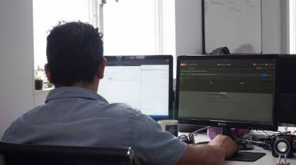 Японская пресса: Местные ИТ-компании вербуют украинских специалистов, чтобы «помочь пострадавшей от войны стране»