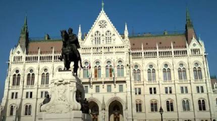 Парламент Венгрии отклонил предложение о проведении голосования по заявке Швеции на вступление в НАТО