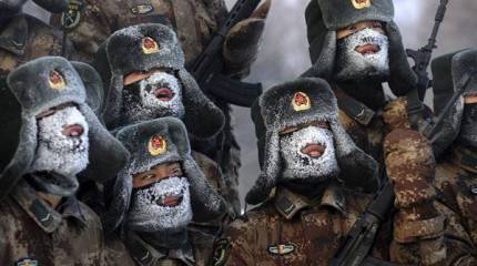 Геополитическая мозаика: на здании Киевсовета появился портрет Бандеры, а из Франции массово депортируют цыган