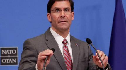 Министр обороны США призвал Россию стать "нормальной страной"