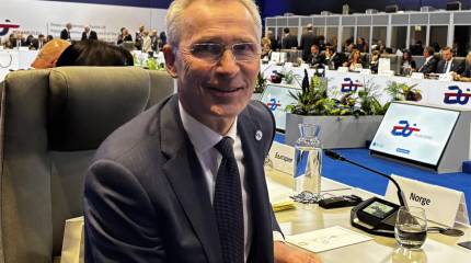 Столтенберг: безопасность Америки начинается у северных границ России