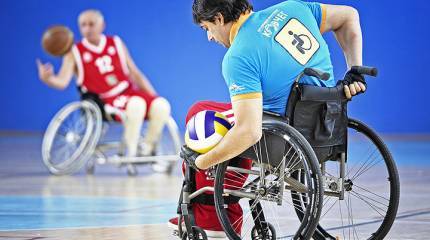 Кто может позволить себе ударить инвалида?