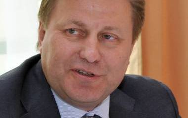 Сергей КОРОТКОВ: Купив один боевой самолёт, государство не будет чувствовать себя в безопасности