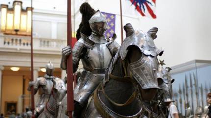 Что объединяет рыцаря и танк?