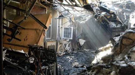 Ополченцы подбили под Луганском 3 танка и штурмовик. Артобстрел города продолжается