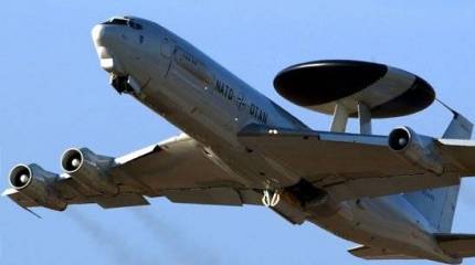 СМИ: Самолеты коалиции США увеличили число полетов над Сирией