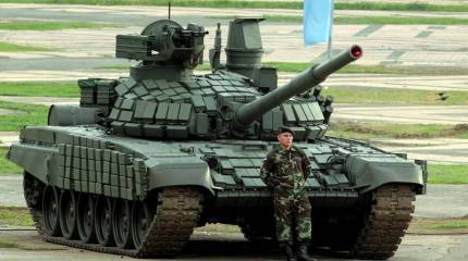 Россия начала поставку модернизированных Т-72Б1 в Лаос