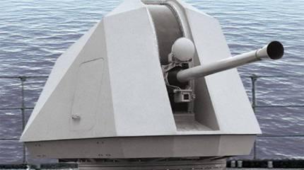ВМС США обсуждают возможность замены пушек на эсминцах Zumwalt