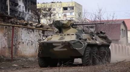 Бойцы ДНР подняли флаг республики над левобережным районом Мариуполя