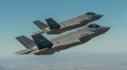 «Вы можете взломать F-35 как iPhone»: облачный контроль над истребителями