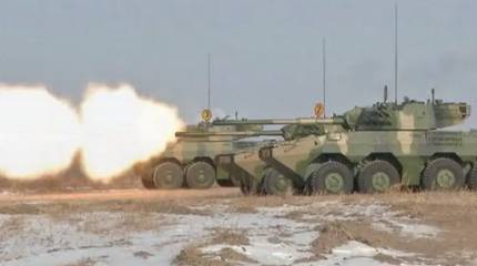 «Место России занимает Китай»: основным поставщиком оружия в Зимбабве становится КНР