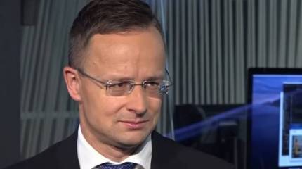 Глава МИД Венгрии: Евросоюз использует против Будапешта все виды шантажа