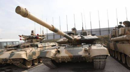 Первые фотографии Т-90М с выставки RЕА-2011