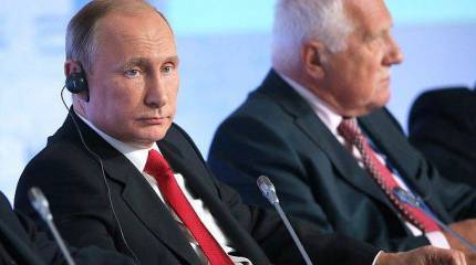 Владимир Путин выступает в клубе "Валдай": "Поддержка некоторыми странами госпереворотов на Ближнем Востоке привела к взрыву и росту рисков для всего мира"