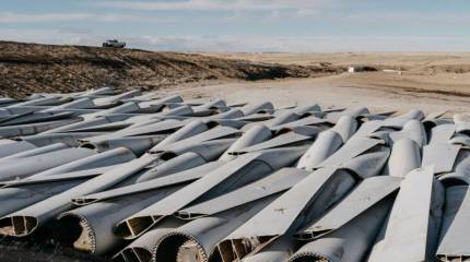 Литий-ионный коллапс и захороненные лопасти: темная сторона чистой энергетики