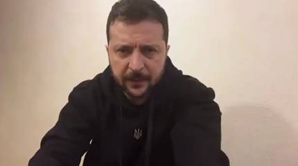 Зеленский заявил о наличии «сигналов» о «замедлении российской оборонки»