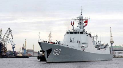 Китайский эсминец "Сиань" проекта 052C пришвартовался в Санкт-Петербурге