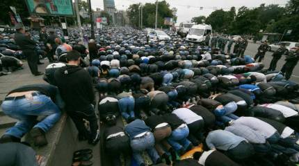 Ураза-байрам. Для одних – праздник, для других – повод заявить о себе