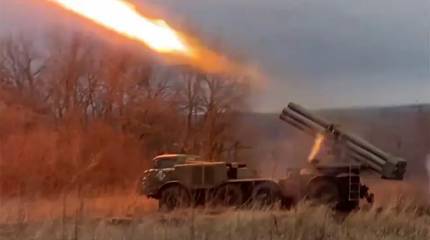 Противник пытается удержать село Сокол, к которому подошла российская армия