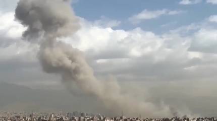 Бахрейн, ОАЭ: Иран нанес ракетные удары по военным базам США на Ближнем Востоке