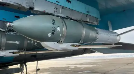 Новое фото бомбы ФАБ-500Т с двигателем и УМПБ-5 появилась в Сети