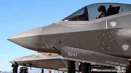 Тренировочный полёт истребителя F-35A ВВС Южной Кореи завершился аварийной посадкой