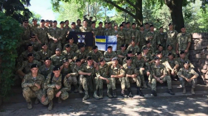 Не всех устроил цвет беретов. Скандал на праздновании дня морской пехоты Украины