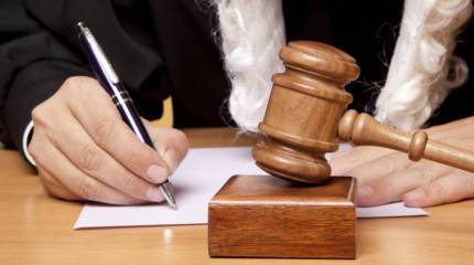 Украинский «Нафтогаз» начал охоту на активы «Газпрома»