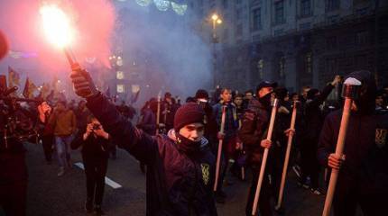 День УПА: украинские националисты начали марш в Киеве
