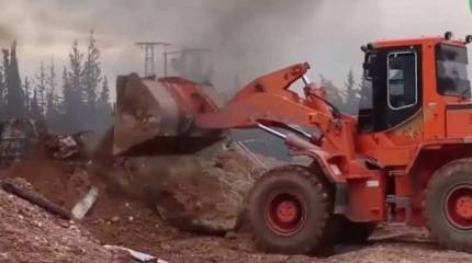 Сирия, 20 марта: турецкие бульдозеры и боевики расчищают трассу М4 в Идлибе