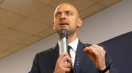 Возможная подготовка к вводу «миротворцев»: вслед за британским адмиралом Радакином в Киев приехал глава МИД Франции