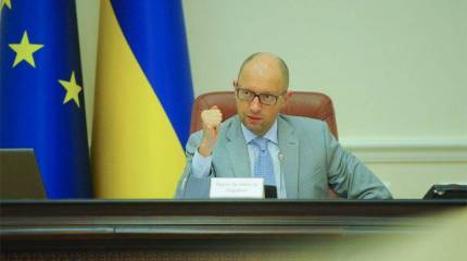 Яценюк распорядился помочь... польской энергосистеме