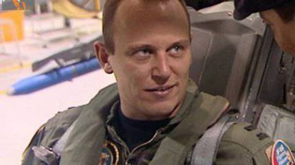 За продажу России военных тайн голландский летчик был осужден на пять лет