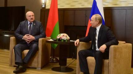 Лукашенко на встрече с Путиным назвал санкционное давление Запада временем возможностей