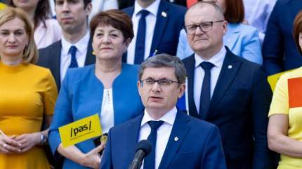 Председатель парламента Молдавии призвал власти страны определиться, на чьей стороне республика в конфликте на Украине