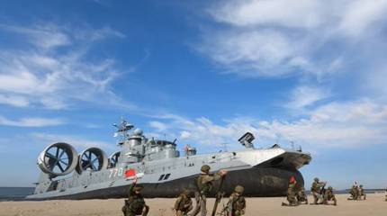 Для решения задач на Украине России не нужно высаживать морскую пехоту на пляжи Бердянска и Мариуполя и идти в атаку на Киев